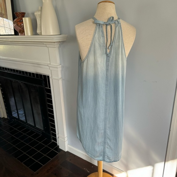 Anthro ombré light blue chambray halter midi dress w/ drawstring neck Sz L - Picture 7 of 10